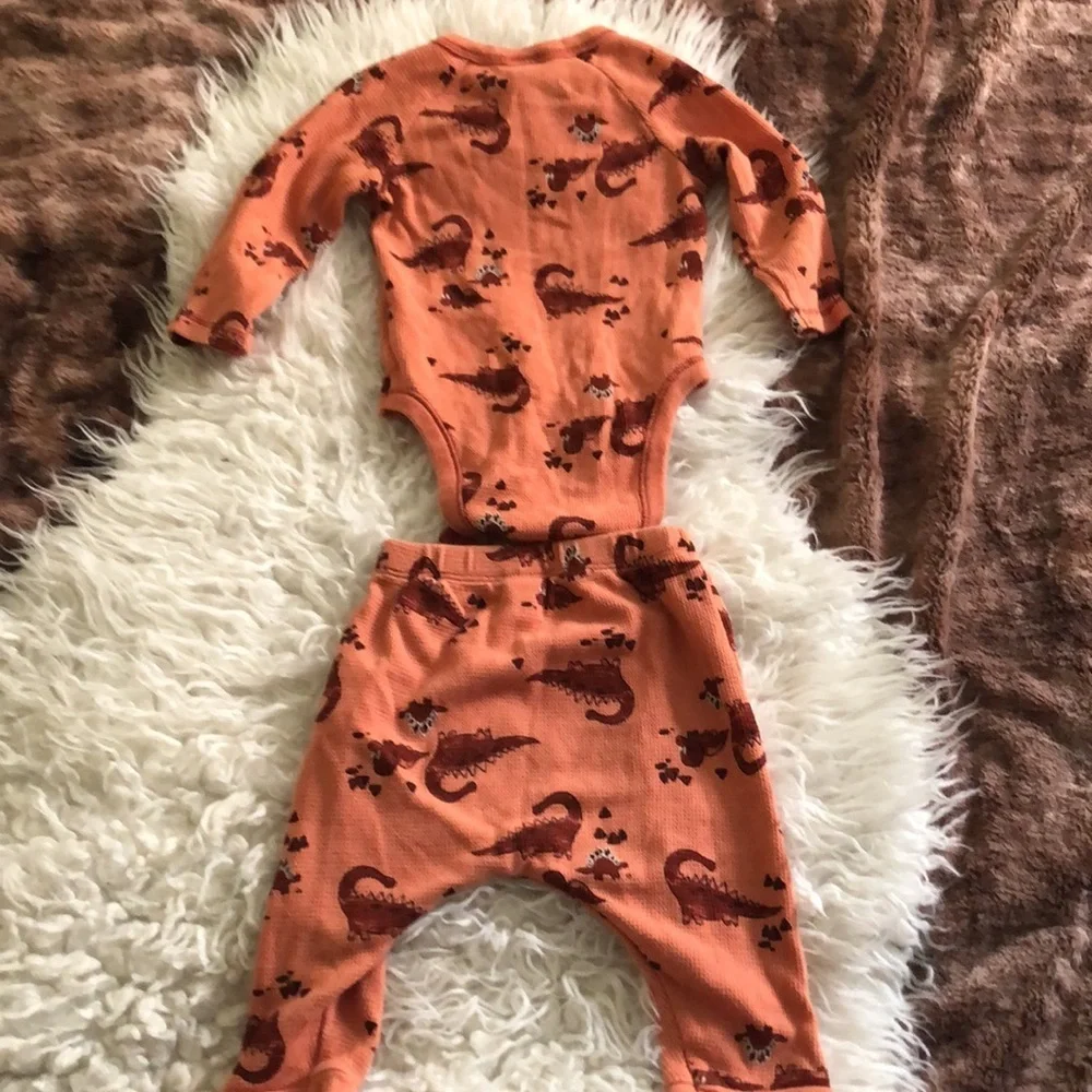 Old Navy Rusty Orange Two Piece Red Dinosaur Print Onesie and Pants 6-12 M